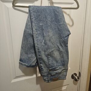 Judy Blue Distressed Skinny Jeans 9/29